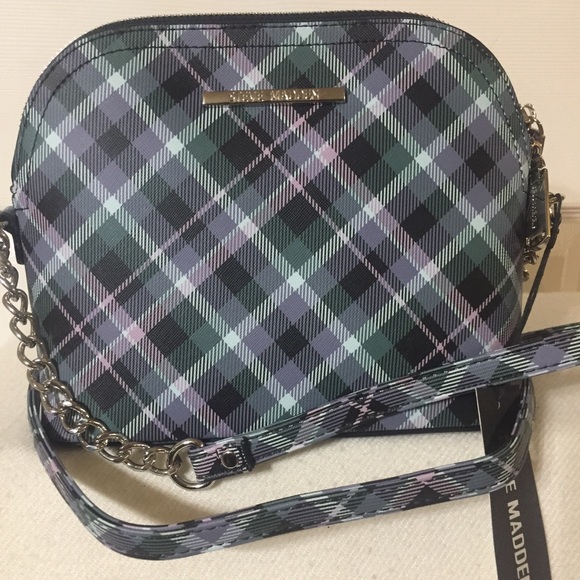 Steve Madden Handbags - Steve Madden crossbody NWT